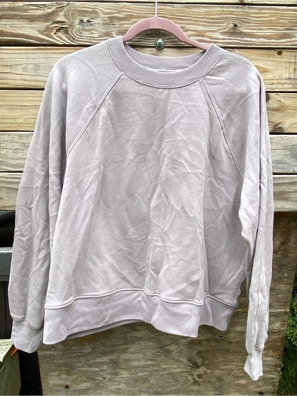 Abercrombie & Fitch Womans Crewneck Sweatshirt